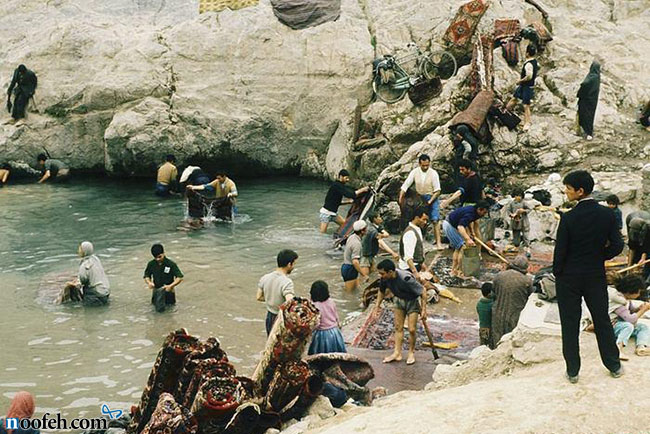 قالیشویی در چشمه علی در دهه ی پنجاه